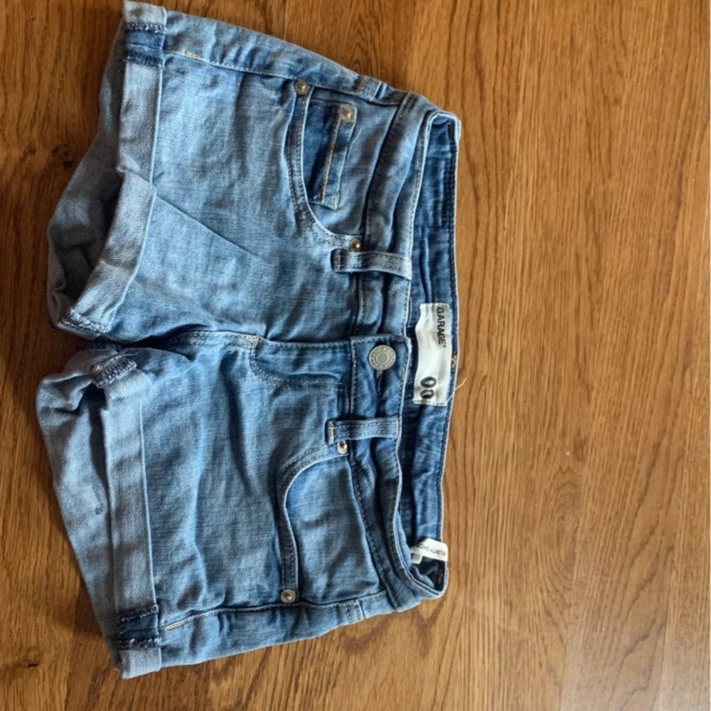NEW garage shorts